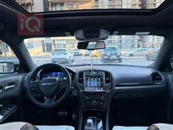 کرایسلەر 300